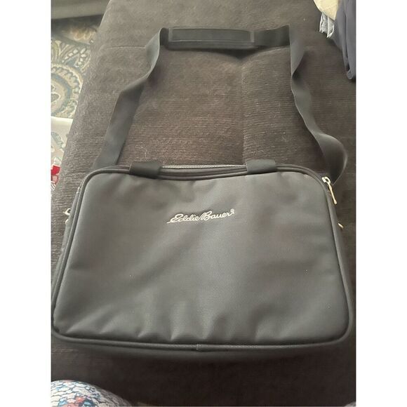 Eddie Bauer Gray Portable Spacious Shoulder Strap Zipper Closure Camera Case - Picture 12 of 12